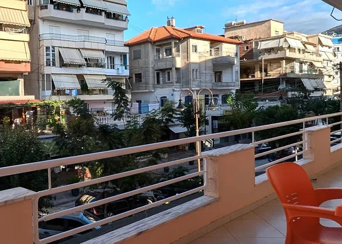 Tolle Lage & Aussicht, 3 Min Zum Apartament Saranda