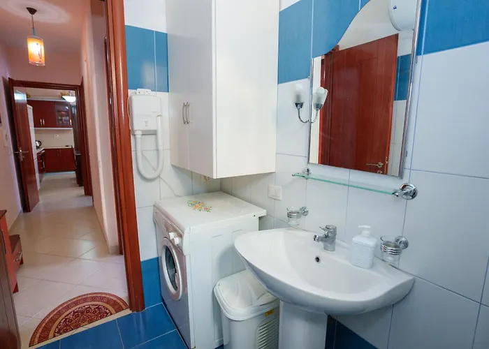 Apartamento Tolle Lage & Aussicht, 3 Min Zum Sarandë